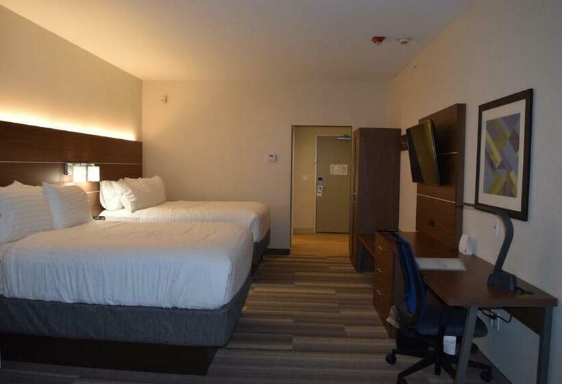 Номер Стандарт Адаптированный для Инвалидов, Holiday Inn Express & Suites   Ithaca, An Ihg