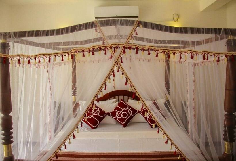 Номер Deluxe, Romaya Villa