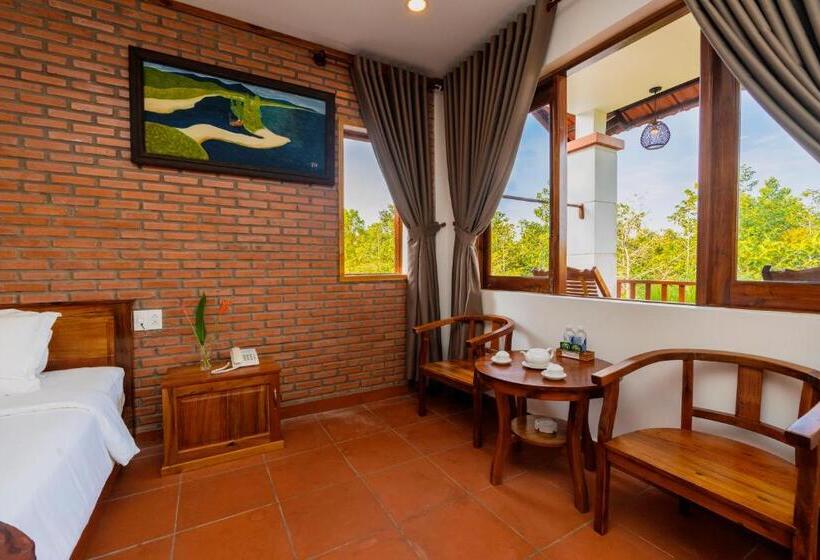 اتاق لوکس با چشم‌انداز باغ, The Garden House Phu Quoc Resort