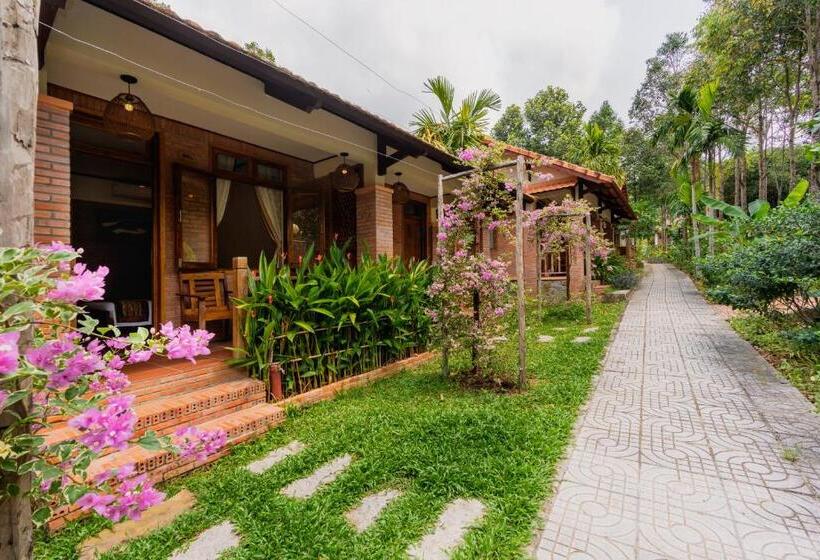 اتاق استاندارد با چشم‌انداز باغ, The Garden House Phu Quoc Resort