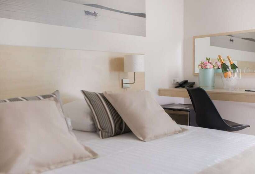 اتاق کلاسیک با چشم‌انداز دریا, Villas Arausana & Antonina
