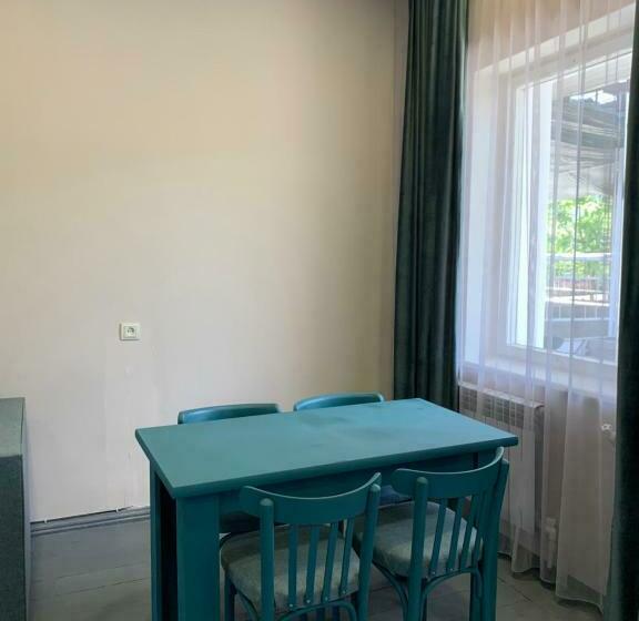 Номер Стандарт, Dendrobak Guesthouse
