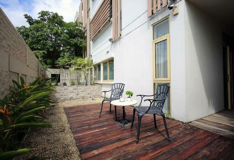 اتاق استاندارد با چشم‌انداز باغ, Glenwood City Resort