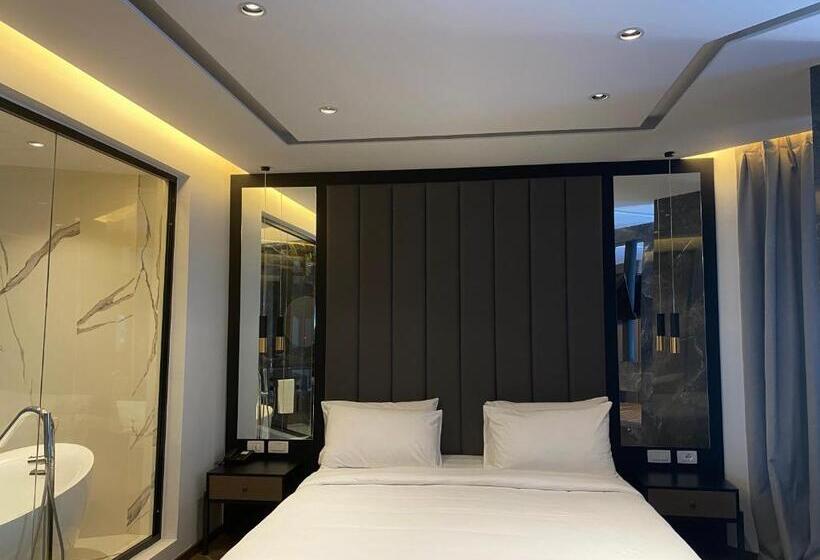 디럭스 스위트 킹 침대, Klajdi Resort & Spa