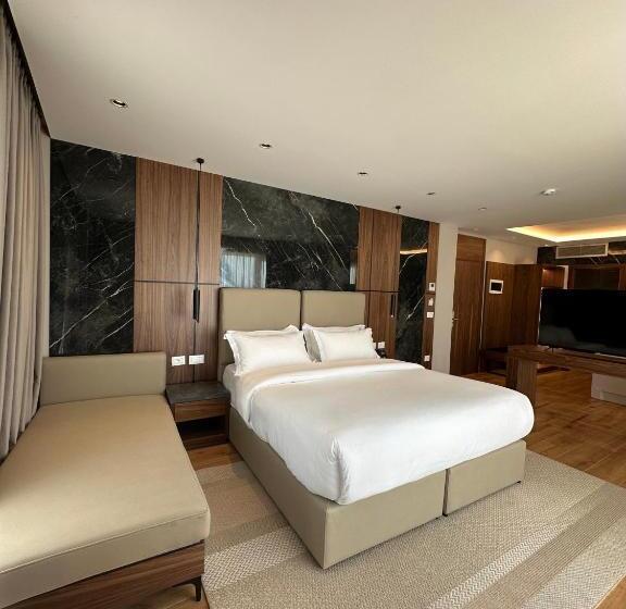 자쿠지 스위트, Klajdi Resort & Spa