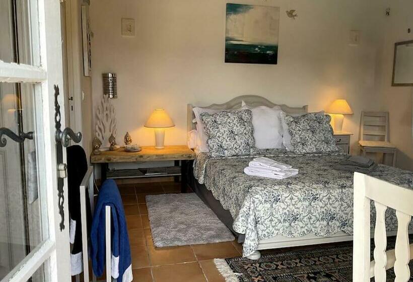 اتاق استاندارد با چشم‌انداز استخر, Chambre D Hôtes Chez Maguy B Villa Makeire