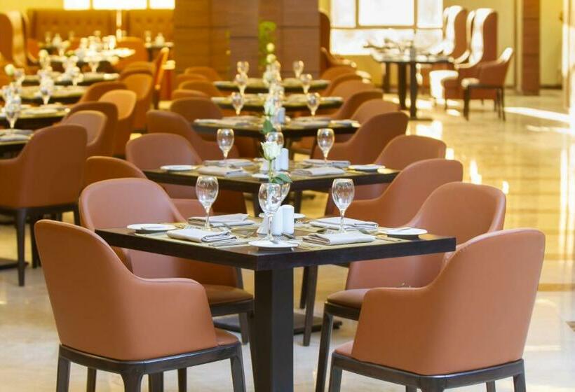 اتاق سوپریور با تخت بزرگ, Cloud City Hotel فندق مدينة السحاب