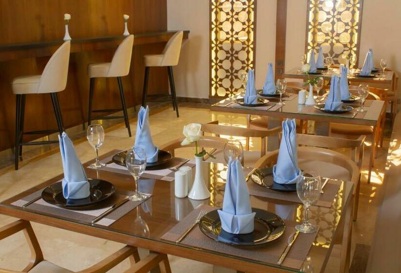 سوئیت پرزیدنت, Cloud City Hotel فندق مدينة السحاب