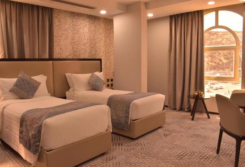 سوئیت پرزیدنت, Cloud City Hotel فندق مدينة السحاب