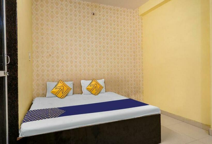 Трехместный Номер Классика, Spot On 81415 Hotel Vaishnavi
