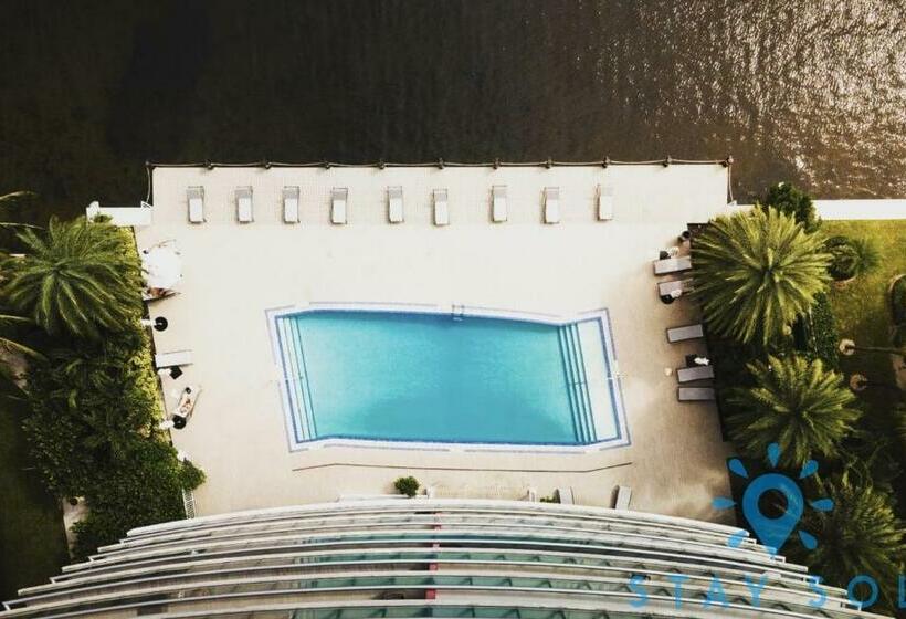Дом 1 Спальня, Upper Studio   Balcony   Pool   Gym   Near Beach