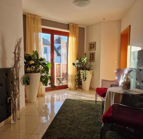 آپارتمان 1 خوابه با چشم‌انداز, Aparthotel Gaja
