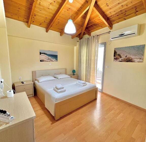 חדר אקונומי, Dimitri