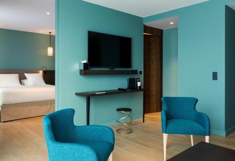 سوئیت با تخت بزرگ, L Arbre Voyageur   Bw Premier Collection   Lille