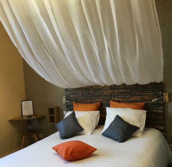 Номер Стандарт, Hôtel Familial L Ostréi