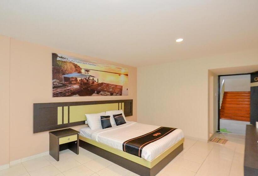 Номер Deluxe, Sampurna Jaya