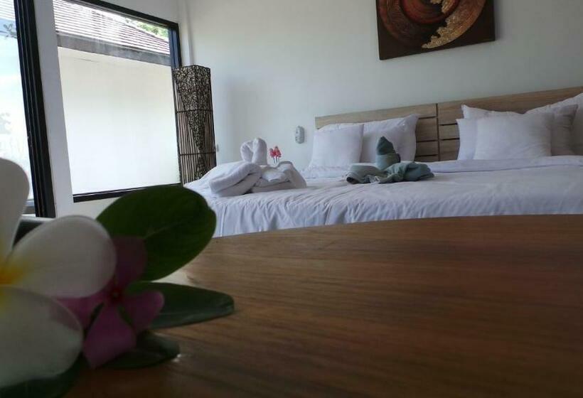 디럭스 룸, The Reef Resort