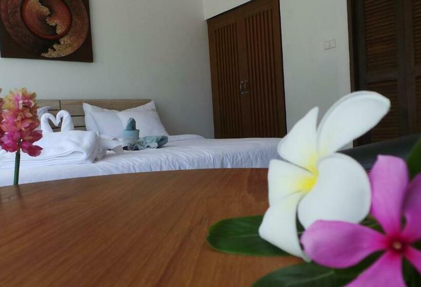 디럭스 룸, The Reef Resort