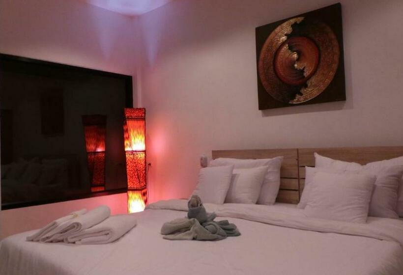 디럭스 룸, The Reef Resort