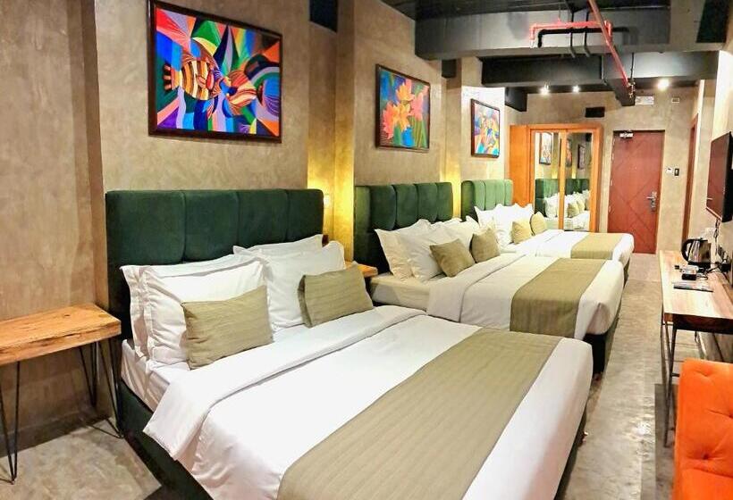 Семейный Номер Superior, Aqua Frontier Hotel And Restaurant