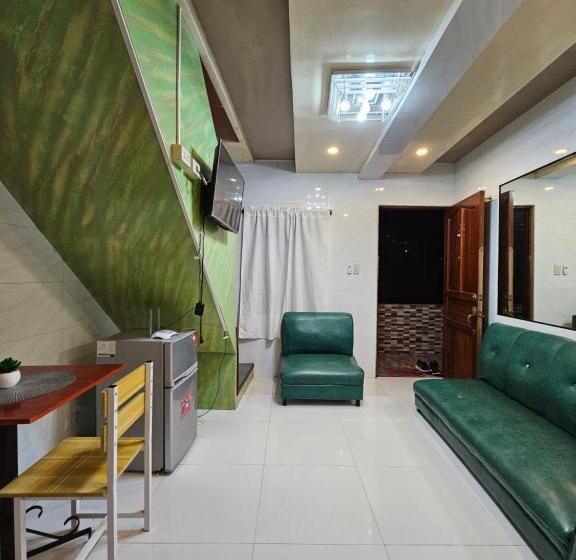 اتاق خانوادگی, The Gather Inn Room Rentals   Baguio City