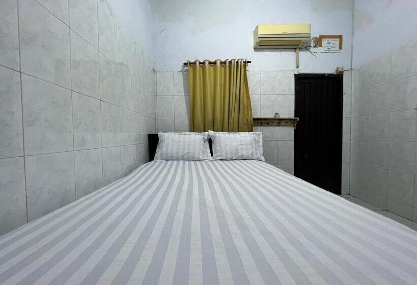 اتاق استاندارد, Oyo 93137 Kost Maharaja