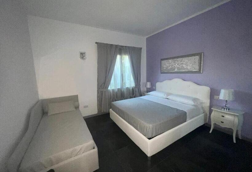 Номер Стандарт Трехместный, Acquamarina Luxury Rooms