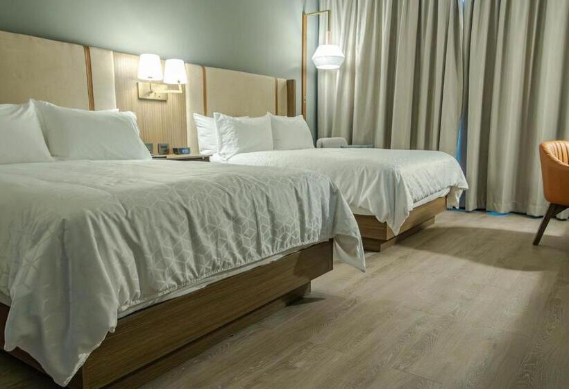 スイート, Holiday Inn Navojoa, An Ihg
