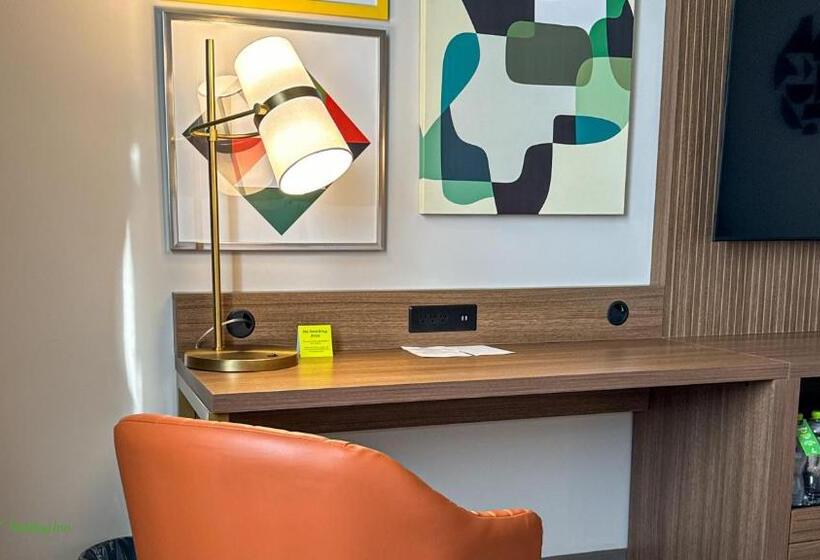 身障者適用スタンダードルーム, Holiday Inn Navojoa, An Ihg