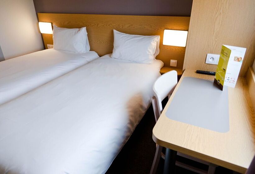 Номер Стандарт, B&b Hotel Wrocław Centrum