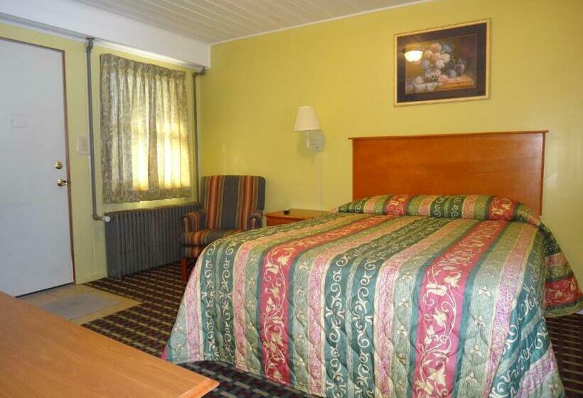 Номер Стандарт, Pine Ridge Motel