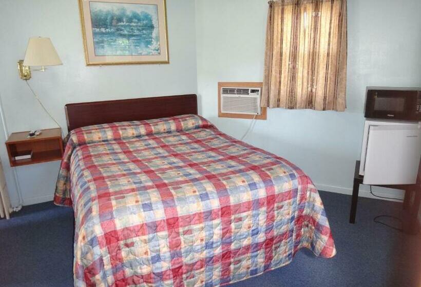Номер Стандарт, Pine Ridge Motel