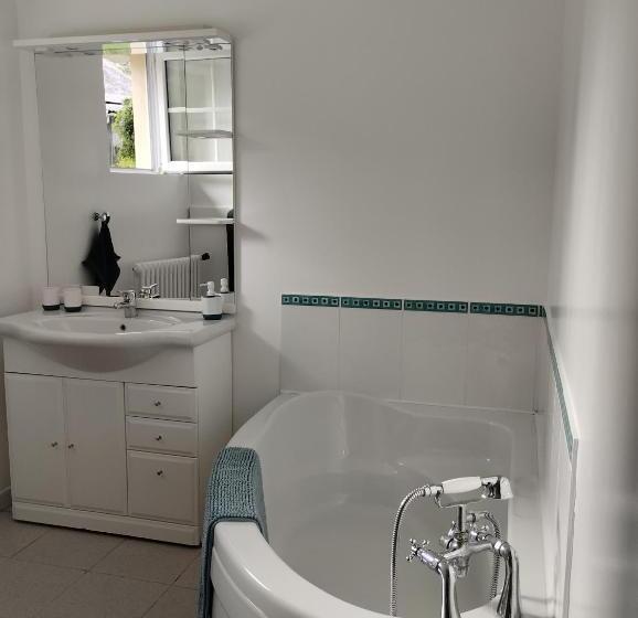 Standard room with outdoor bath, Ecluse De L Ile