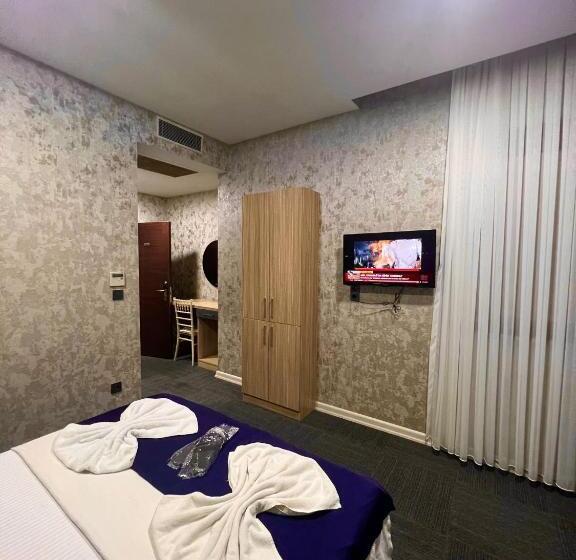 标准间, Güneşli̇ Ai̇rport Sui̇te