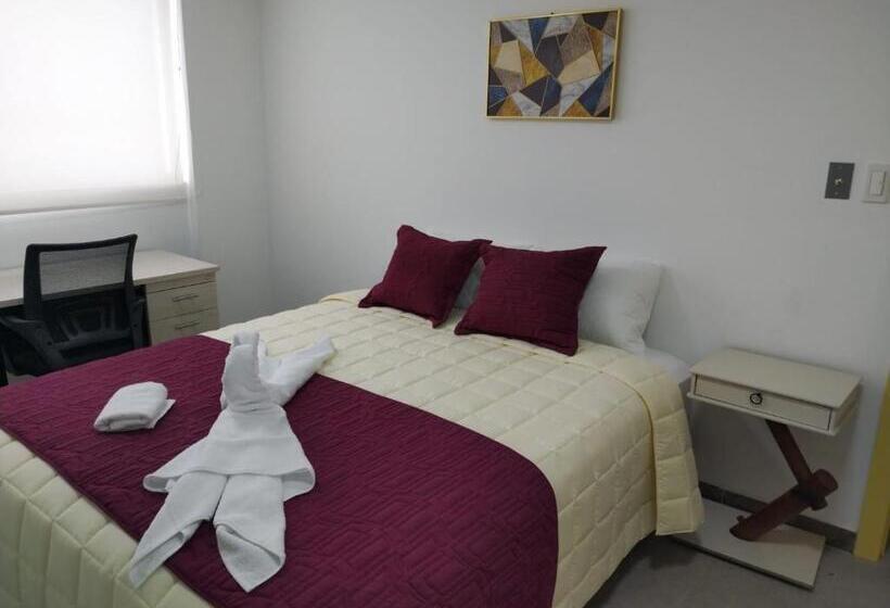 Люкс с гидромассажем, Hostal Verona