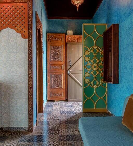 Номер Deluxe, Dio Regaalo Theme Resort, Ratnagiri