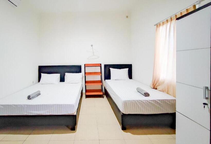غرفة عائلية, Urbanview Ava Guest House Goa Gong