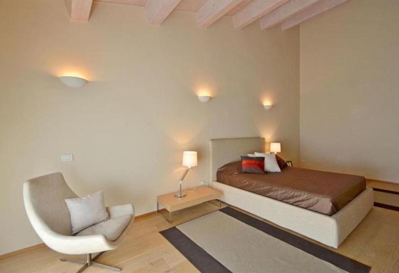 スリーベッドルーム　ヴィラ, Luxury Resort With Swimming Pool In The Tuscan Countryside, Villas On The Ground Floor With Private