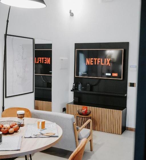 Трехместный Номер Deluxe, Dislocati Bnb   Jacuzzi Privata   Cucina   Tv60   Minimal Luxury