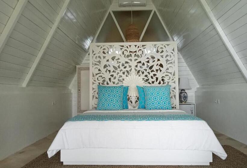 스탠다드 룸 풀장 전망, Piramida S White Villa S Bali