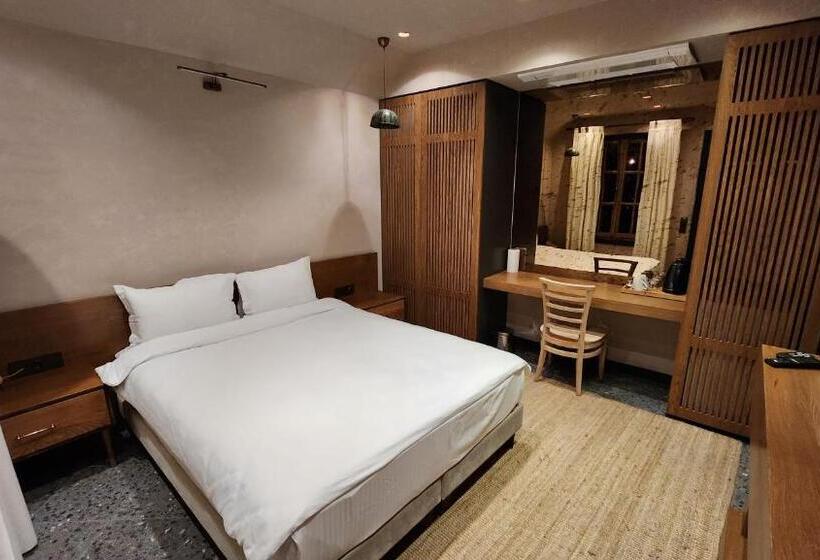 Номер Стандарт Вид на Сад, Otel Barry