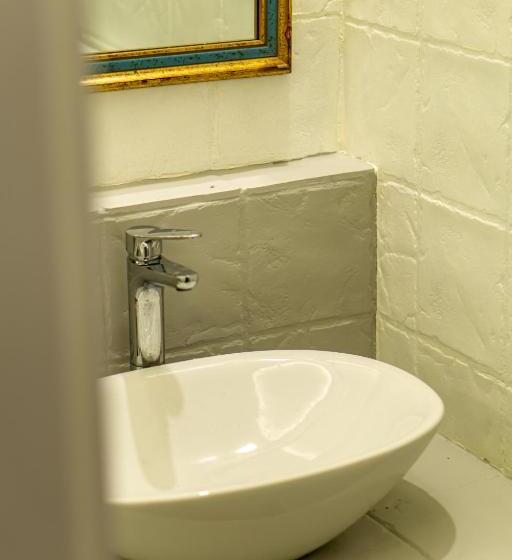 اتاق استاندارد یک نفره, Mi Tú Apartments