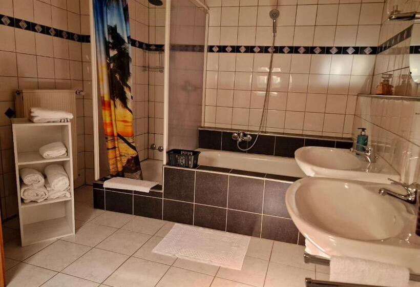 Люкс, Pension Giovanni