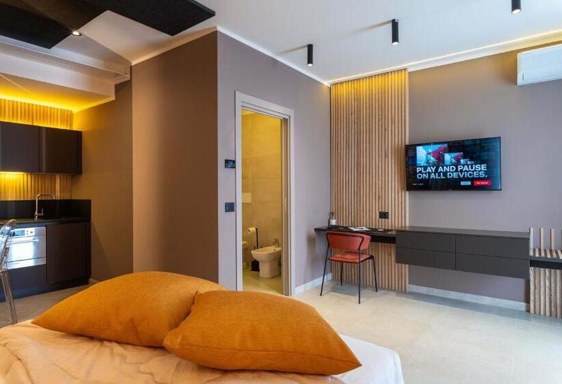 غرفة ديلوكس ثلاثية, La Pergola Suites