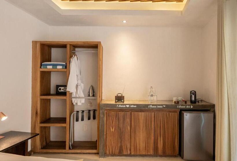 غرفة قياسية سرير كينج, Casa Pepe Hostel Boutique   Sayulita