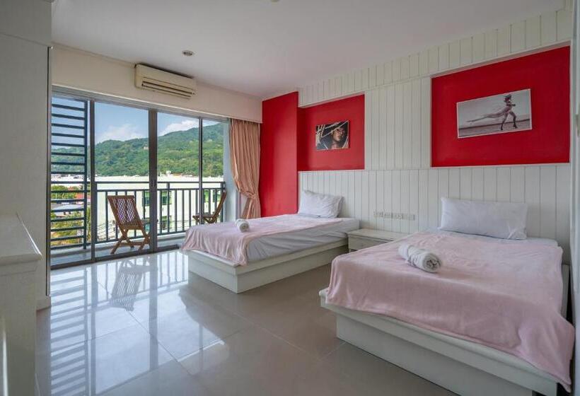 Quarto Estandar, Santi White House Patong
