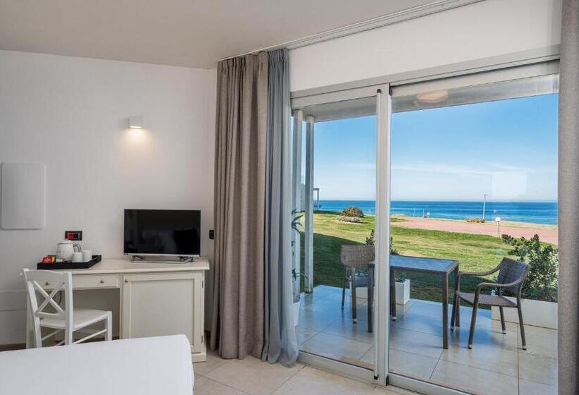 اتاق استاندارد با چشم‌انداز دریا, Bellevue Sardinia Resort, Affiliated by Meliá