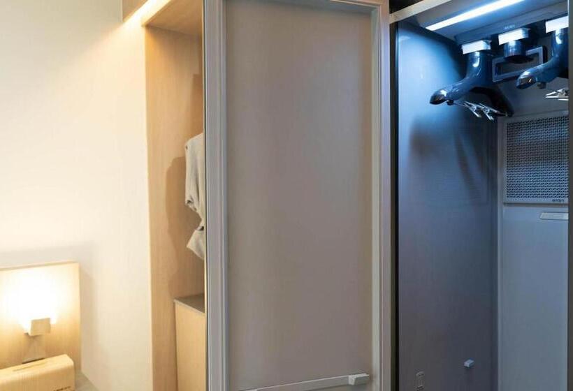 اتاق لوکس, Hound Hotel Gimhae Samgye