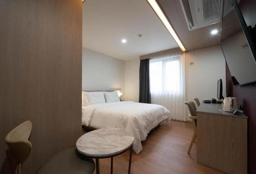 اتاق استاندارد, Hound Hotel Gimhae Samgye