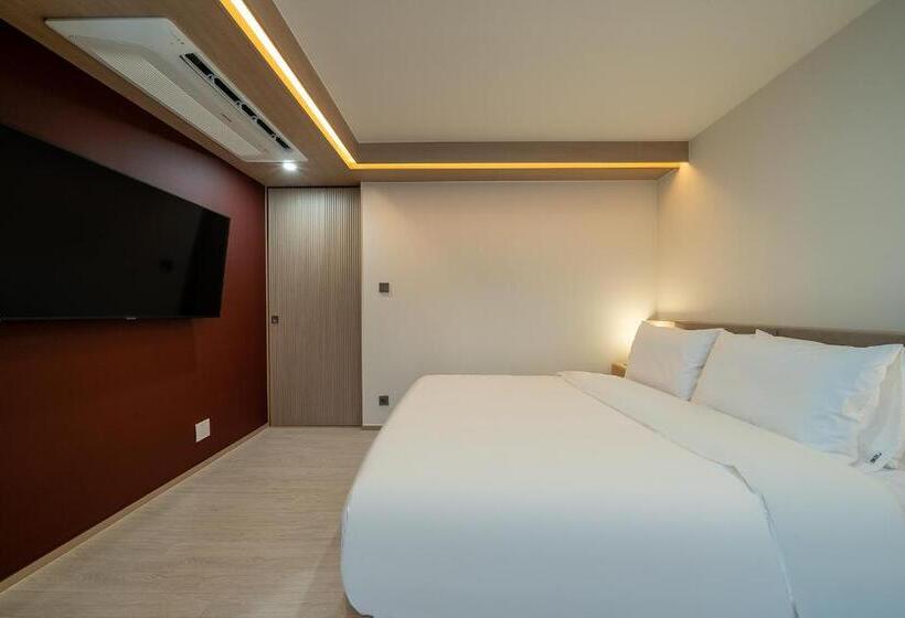 اتاق پرمیوم, Hound Hotel Gimhae Samgye